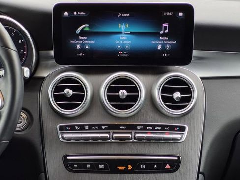 Certified 2022 Mercedes-Benz GLC 300 4MATIC image 21