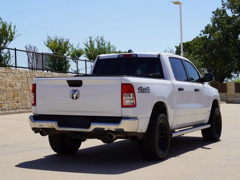 Used 2024 RAM 1500 Big Horn AWD/4WD image 9