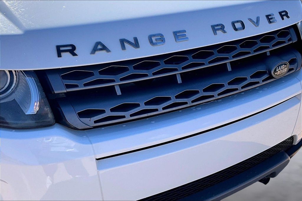 Used 2015 Land Rover Range Rover Evoque Pure AWD/4WD image 28