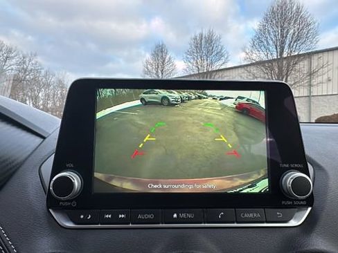 Used 2024 Nissan Sentra SV image 21