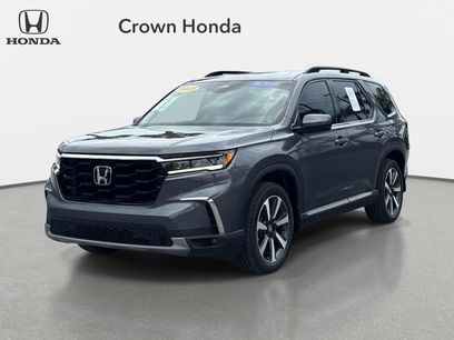 Certified 2025 Honda Pilot Touring