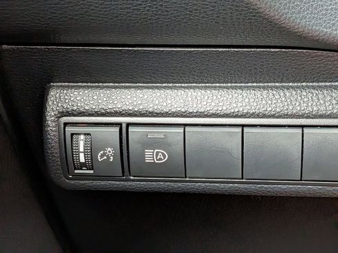 Used 2022 Toyota Corolla LE w/ LE Premium Package FWD image 12