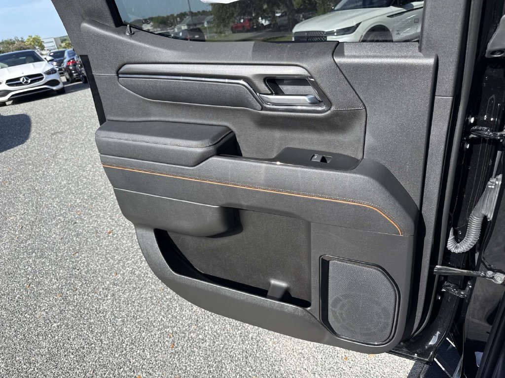 Used 2026 GMC Sierra 1500 AT4 w/ AT4 Premium Package AWD/4WD image 14