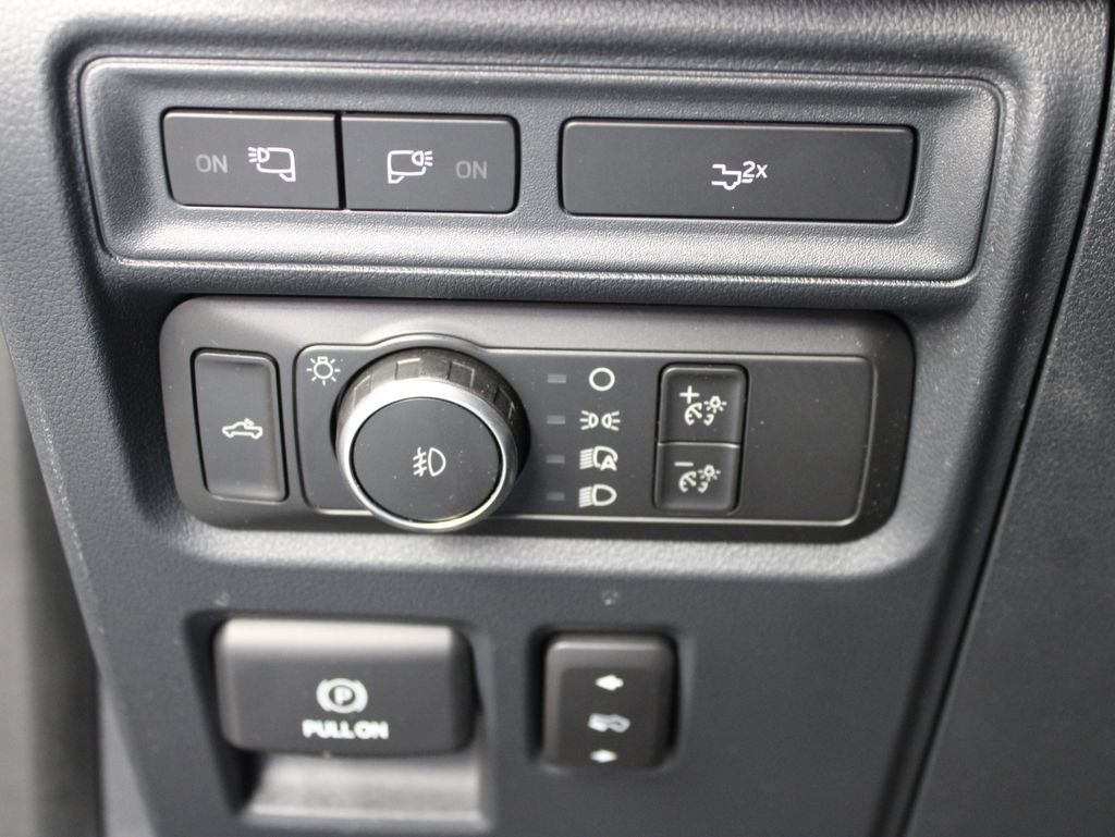 Used 2022 Ford F150 XLT w/ Equipment Group 302A High AWD/4WD image 53