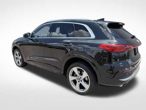 Used 2025 Audi Q5 Premium Plus AWD/4WD image 5
