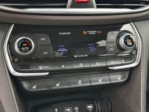 Used 2019 Hyundai Santa Fe FWD image 33