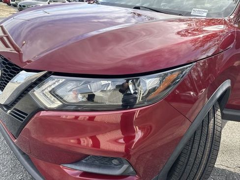 Used 2020 Nissan Rogue Sport SV image 29