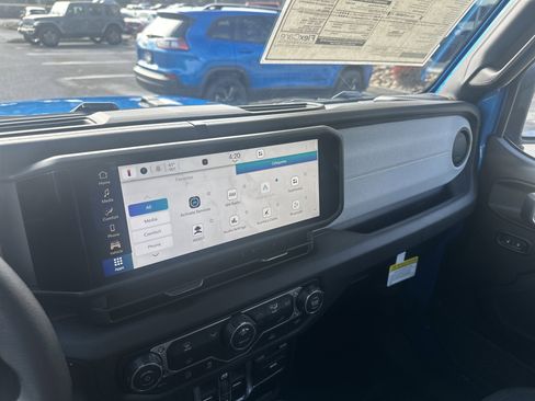 New 2026 Jeep Gladiator Sport image 34