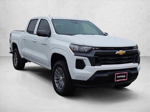 New 2026 Chevrolet Colorado LT image 7