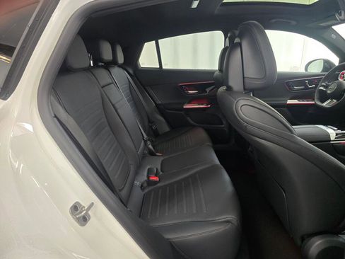 New 2026 Mercedes-Benz GLC 300 4MATIC image 23