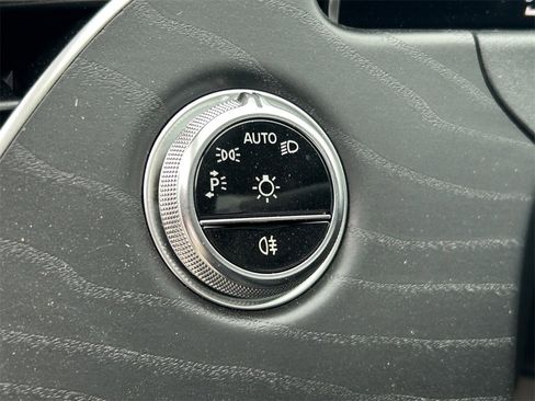 Used 2024 Mercedes-Benz E 350 4MATIC Sedan image 30