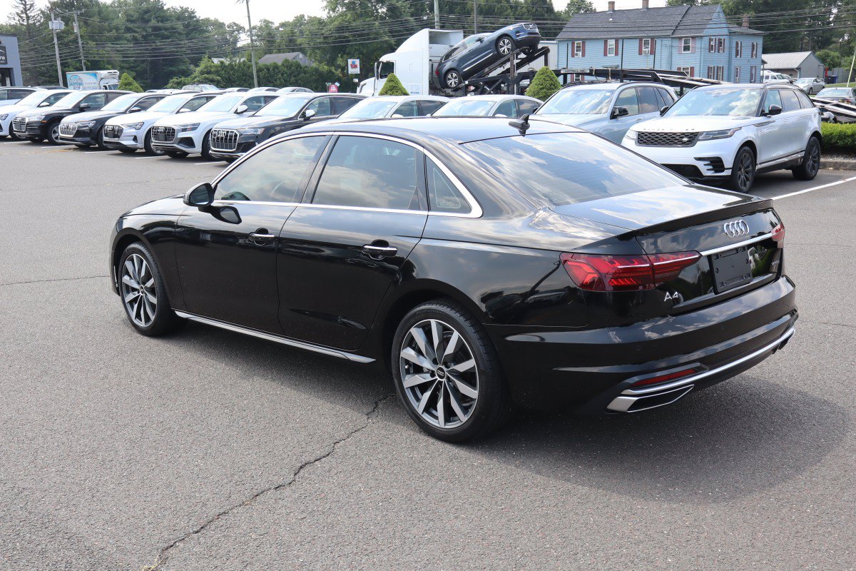 Used 2023 Audi A4 2.0T Premium w/ Convenience Package AWD/4WD image 7