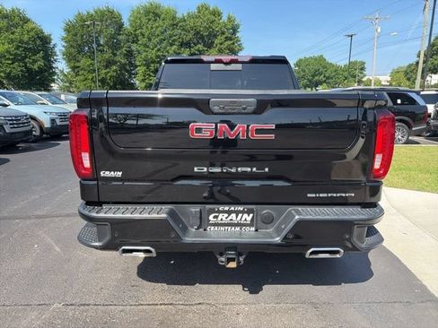 Used 2022 GMC Sierra 1500 Denali w/ Technology Package AWD/4WD image 7