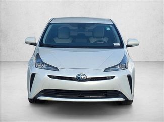 Used 2019 Toyota Prius LE FWD video 2