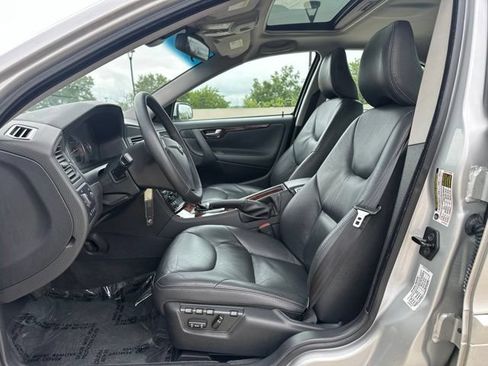 Used 2006 Volvo S60 2.5T AWD/4WD image 16