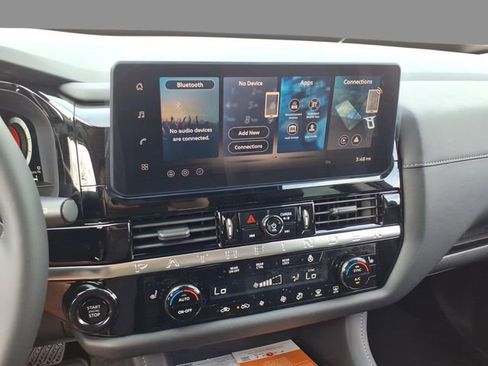 New 2026 Nissan Pathfinder SL image 25