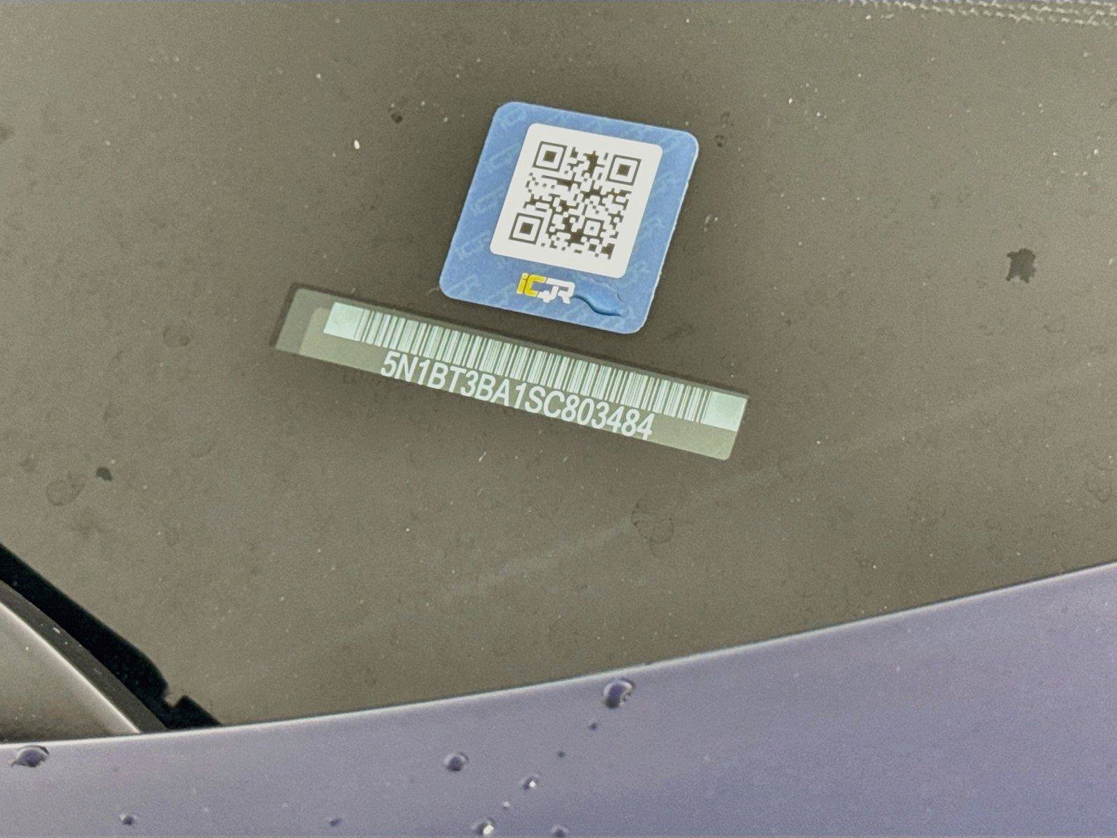 Used 2025 Nissan Rogue SV FWD image 29