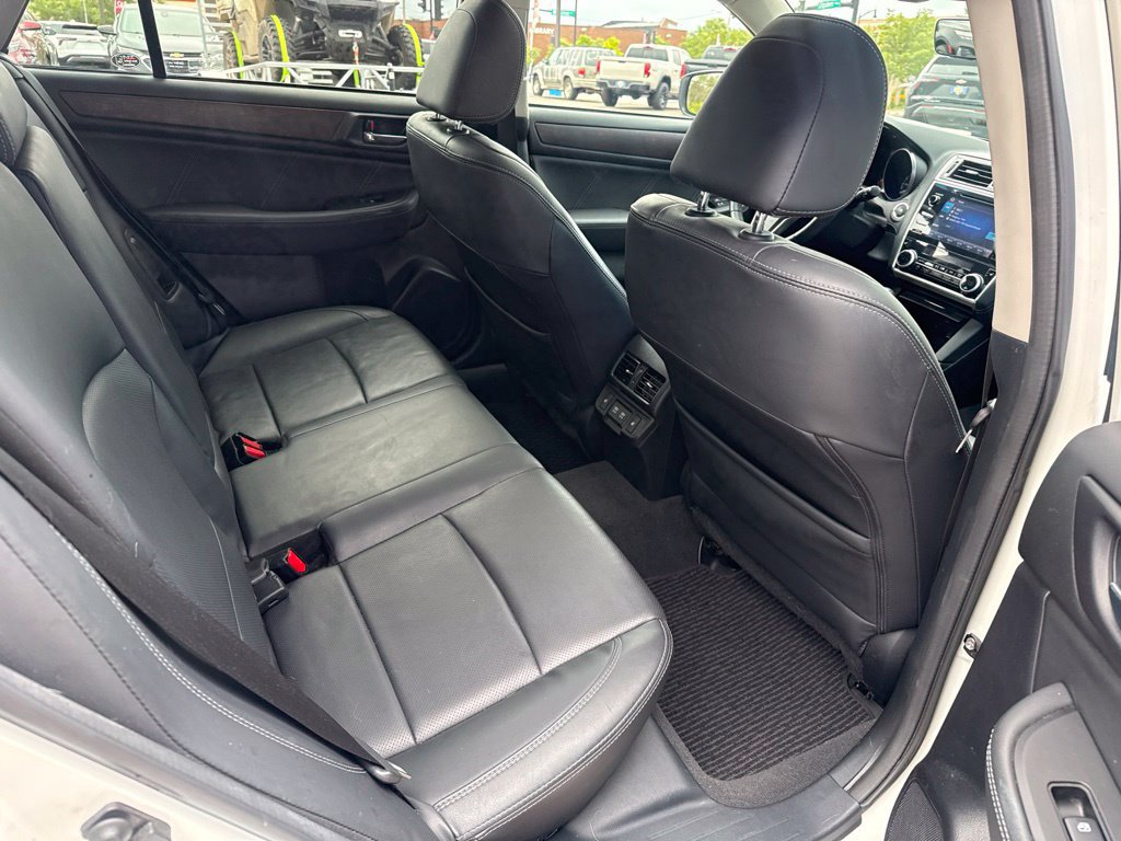 Used 2019 Subaru Outback 2.5i Limited AWD/4WD image 32