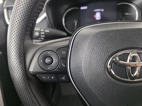 Used 2025 Toyota RAV4 XLE w/ Convenience Package image 30