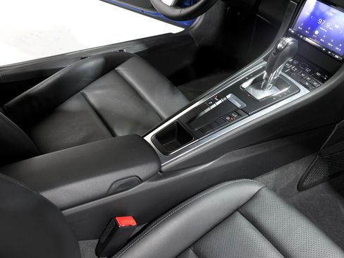 Used 2014 Porsche Cayman RWD image 58