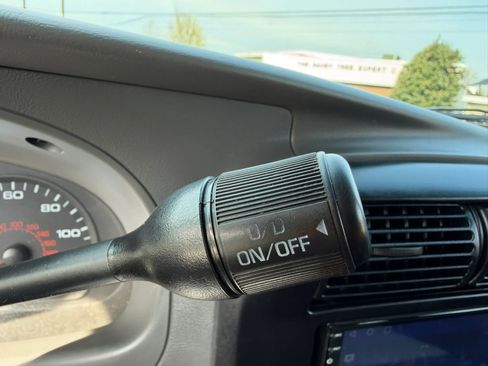 Used 2010 Ford Ranger XL image 16