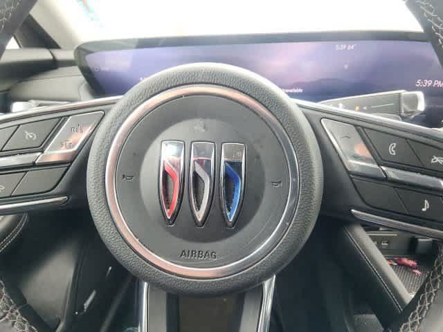 Used 2024 Buick Envision Preferred AWD/4WD image 29
