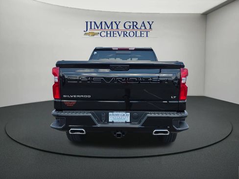 New 2026 Chevrolet Silverado 1500 LT Trail Boss w/ Convenience Package II AWD/4WD image 4