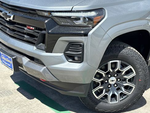 New 2026 Chevrolet Colorado Z71 w/ Technology Package AWD/4WD image 3