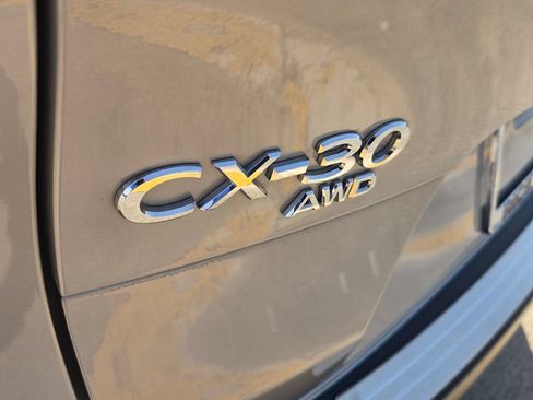 Used 2024 MAZDA CX-30 AWD 2.5 S w/ Select Sport Pkg image 12
