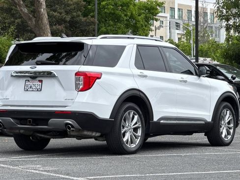 Certified 2021 Ford Explorer Limited w/ Equipment Group 301A AWD/4WD image 4