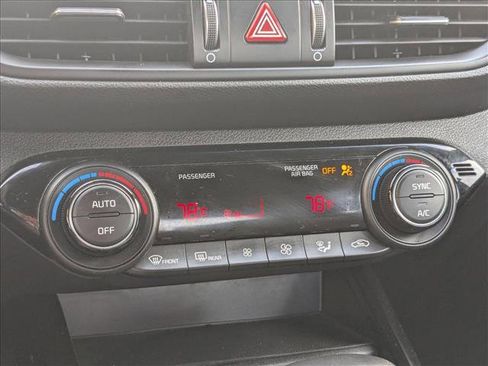 Used 2024 Kia Forte GT-Line image 17