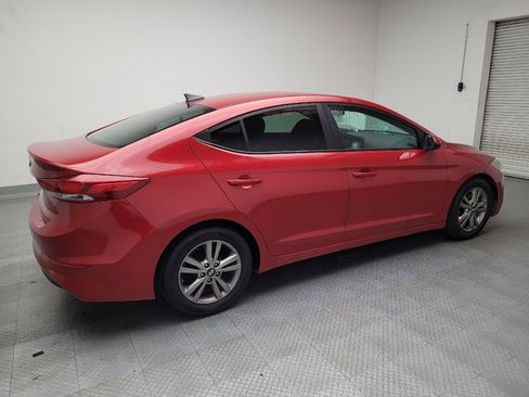 Used 2017 Hyundai Elantra SE image 10