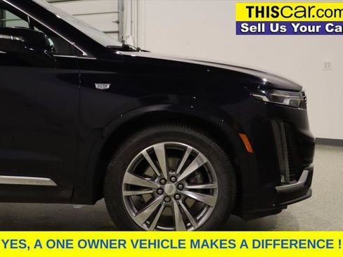 Used 2022 Cadillac XT6 Premium Luxury FWD image 11