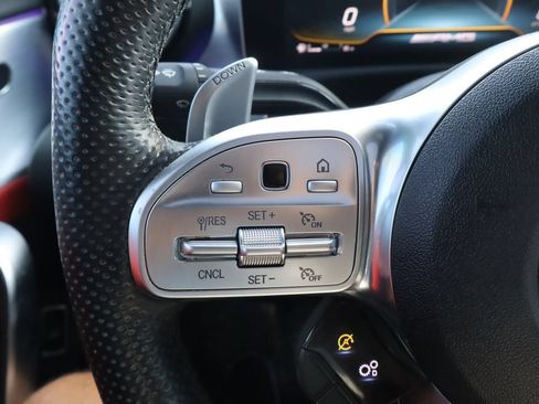 Used 2020 Mercedes-Benz CLA 35 AMG 4MATIC image 24