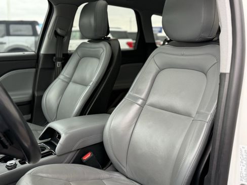 Used 2020 Lincoln Corsair Reserve w/ Equipment Group 201A image 7