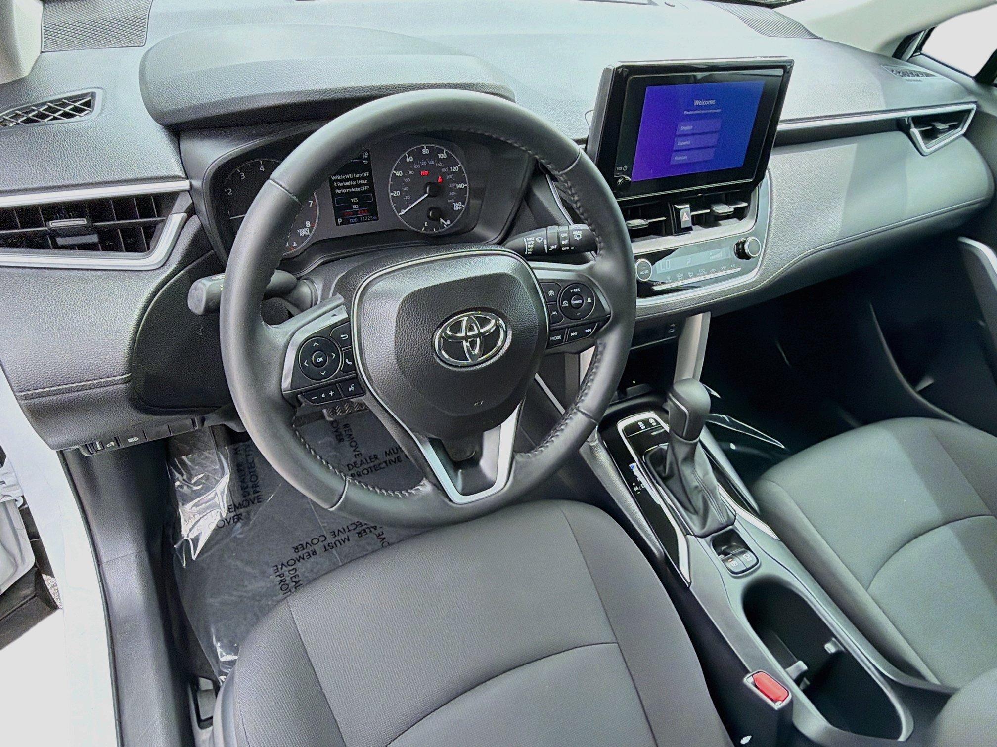 Used 2025 Toyota Corolla Cross LE FWD image 24