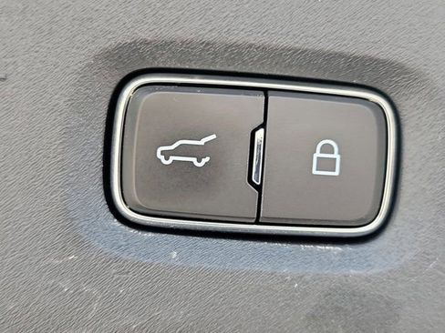 Certified 2025 Ford Expedition Active RWD image 13
