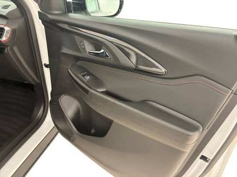 Certified 2023 Chevrolet TrailBlazer RS FWD image 15