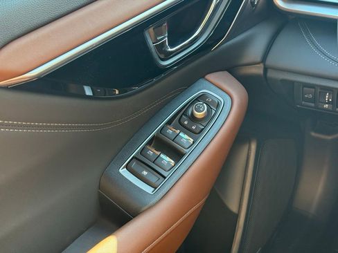 New 2025 Subaru Outback Touring image 8