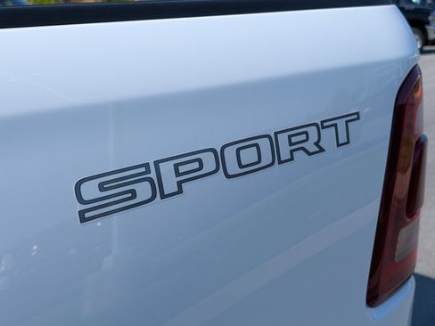 Used 2022 RAM 1500 Laramie w/ Sport Appearance Package AWD/4WD image 10