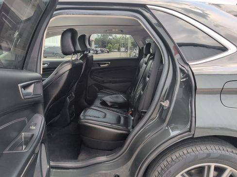 Used 2023 Ford Edge Titanium w/ Class II Trailer Tow Package AWD/4WD image 11