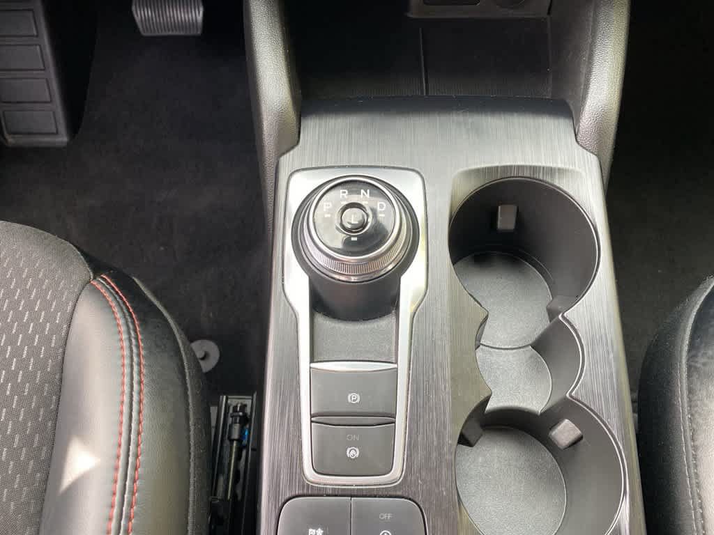 Used 2025 Ford Escape ST-Line Select AWD/4WD image 26