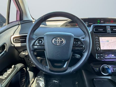 Used 2020 Toyota Prius Prime LE FWD image 10