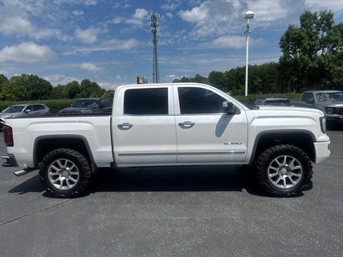 Used 2017 GMC Sierra 1500 Denali AWD/4WD image 8