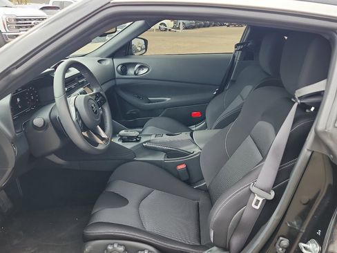 Used 2024 Nissan Z Sport w/ Floor Mat Package RWD image 13