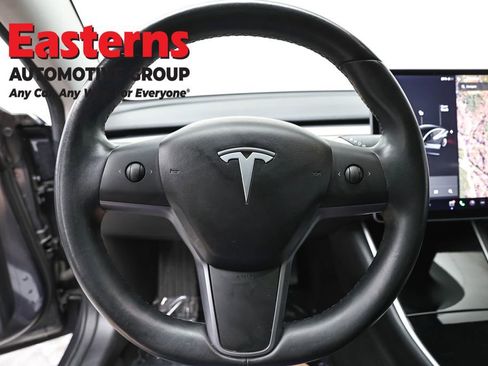 Used 2018 Tesla Model 3 Long Range AWD/4WD image 10