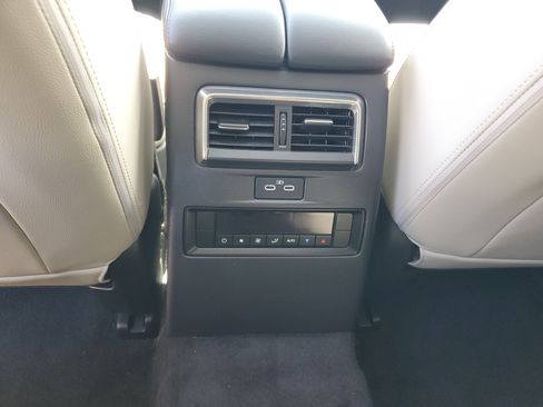 Used 2024 MAZDA CX-90 Plug-In Hybrid w/ Preferred image 15