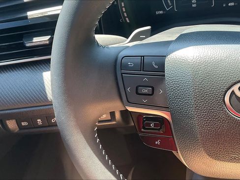 Used 2026 Toyota Camry SE w/ Convenience Package FWD image 22