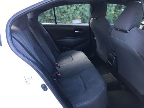 Used 2022 Toyota Corolla SE image 45