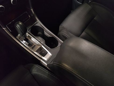 Used 2019 Subaru Ascent Premium image 26